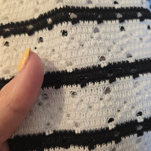 Petite laine - Picture 3 of 3